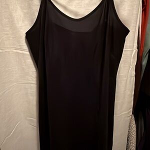 Elegant Black Sleeveless nightgown